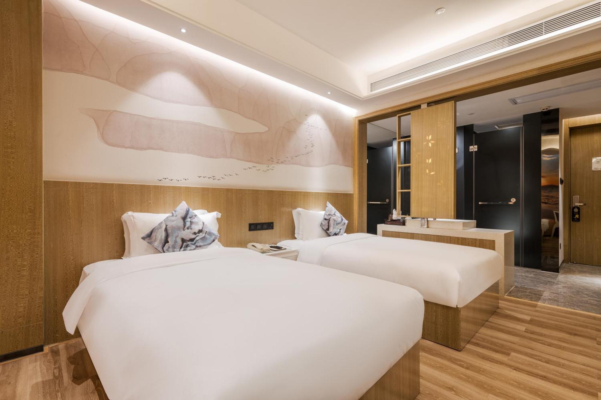 Paco Hotel Shuiyin Road Guangzhou-Free Bus Canton Fair Exteriör bild